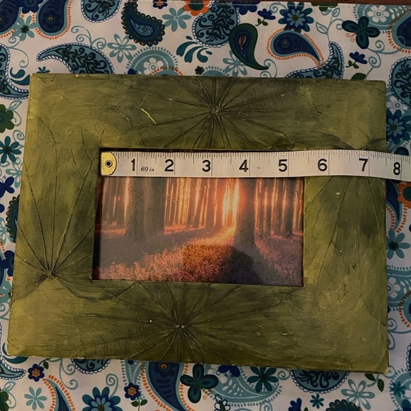 Beautiful Textured Picture Frame - Picture 3 of 6